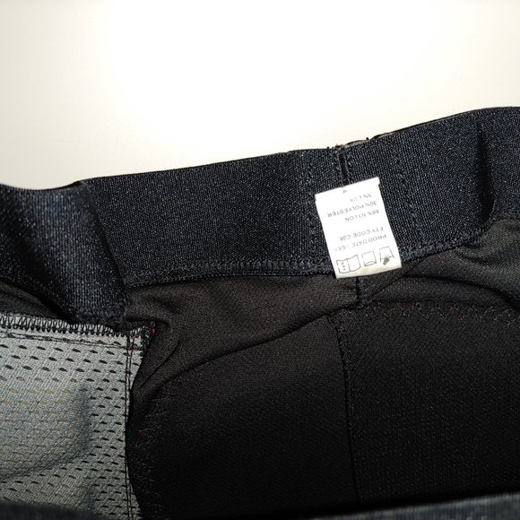 Pro-tec IPS Hip Pad | Padded Shorts (snowboard, hockey, impact sports) - Picture 3 of 5